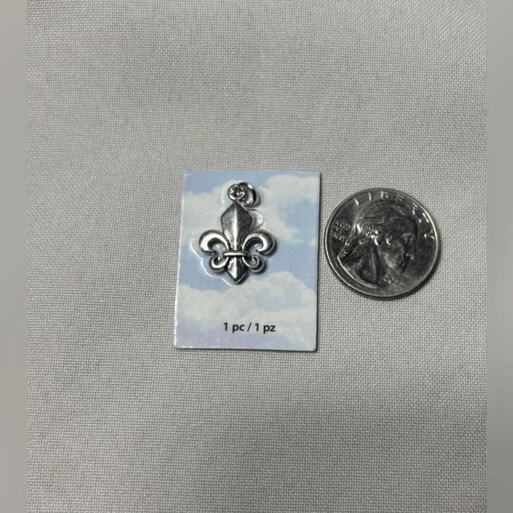 6 New Halcraft Charm Gallery Pendant Jewelry Making Charms